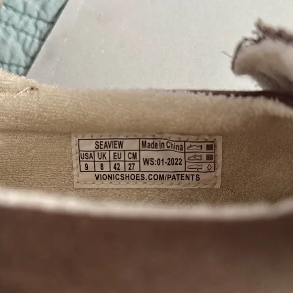 Vionic Beach Seaview Casual Men’s Slip On Canvas Sneakers Sz 9