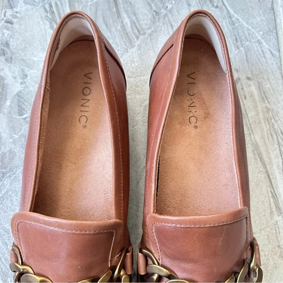 Vionic Mizelle Brown Leather Chain Loafers, Size 11
