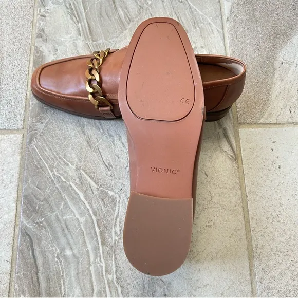 Vionic Mizelle Brown Leather Chain Loafers, Size 11