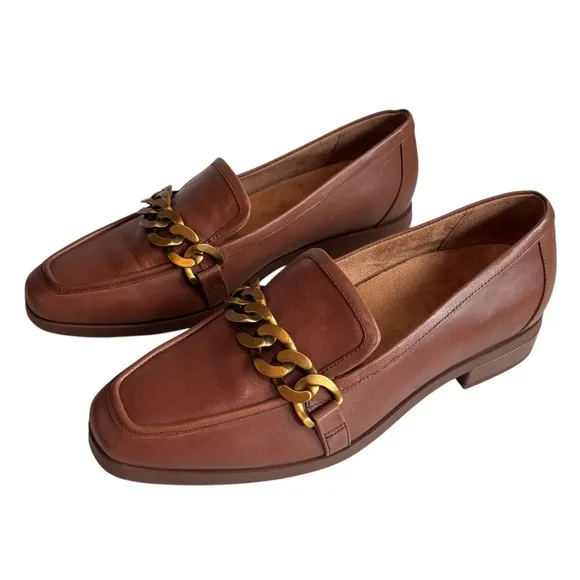 Vionic Mizelle loafers Brown Leather With Gold Tone Chain Detail Women’s Size 10