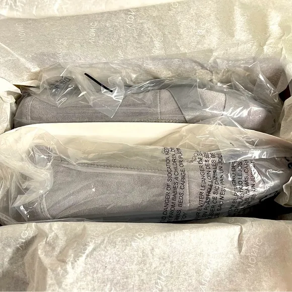 Vionic Suede Flats - Maria Slate Grey Size 9W NIB