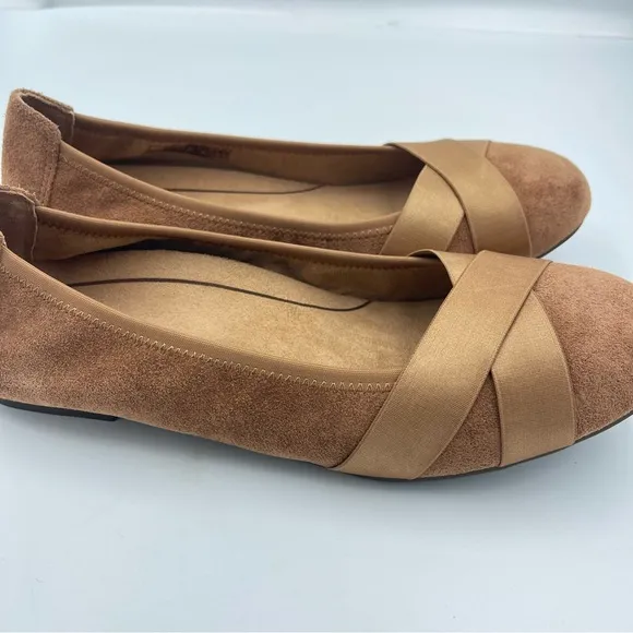 Vionic Suede Flats - Spark Maria Toffee Size 9W NIB