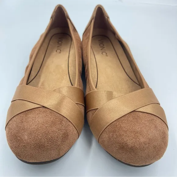 Vionic Suede Flats - Spark Maria Toffee Size 9W NIB