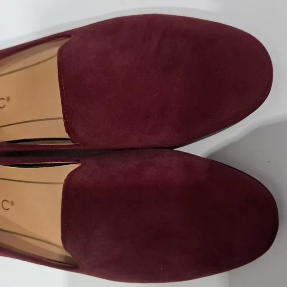 Vionic Villa Slip On Flats