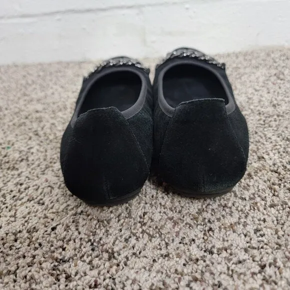 Vionic Women's Black Suede Pera Ballet Flats Size 9 Chain Detail Workwear Career