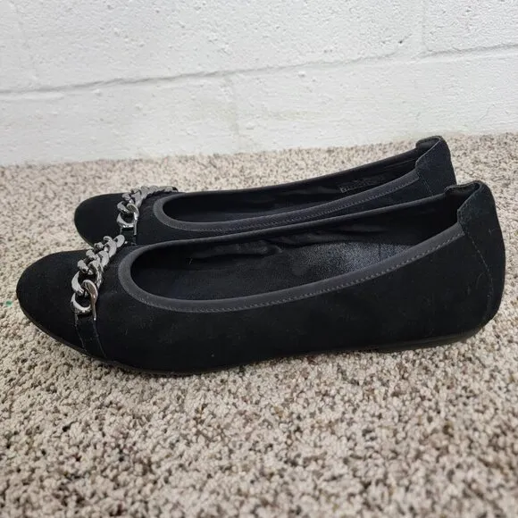 Vionic Women's Black Suede Pera Ballet Flats Size 9 Chain Detail Workwear Career