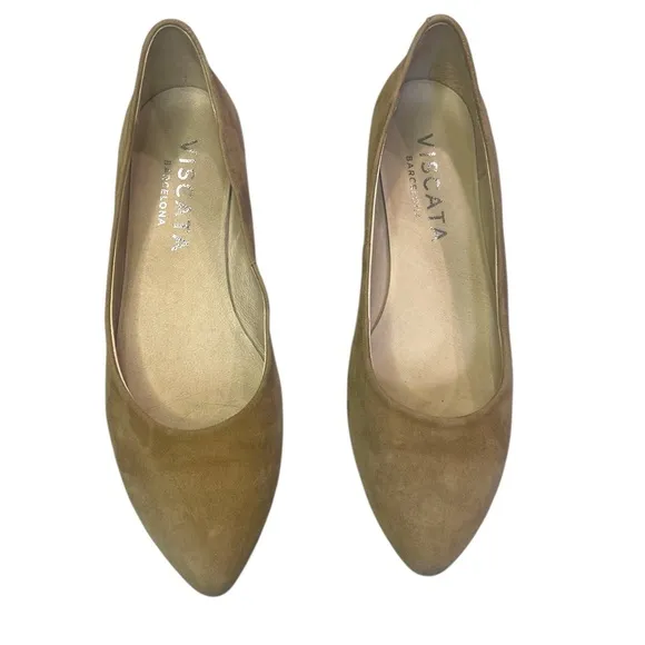 Viscata Barcelona Roma Suede Flats in Camel