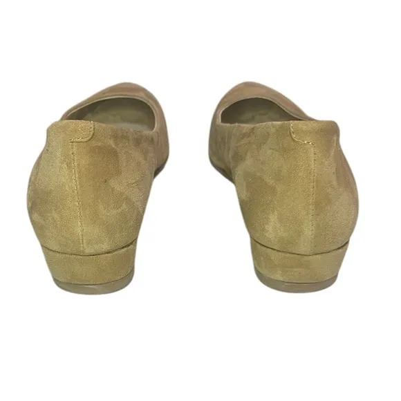 Viscata Barcelona Roma Suede Flats in Camel