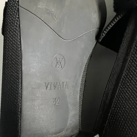Vivaia 42 black Square-Toe Knot Loafers (Caitlin 2.0)