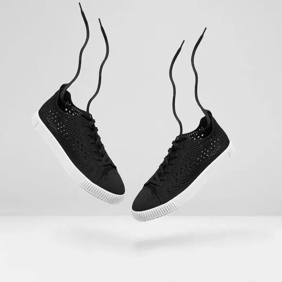 VIVAIA Round-Toe Perforated Sneakers (For Him and‎ Her) EU39 US8