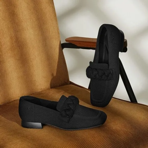 Vivaia Women’s Black Square-Toe Knot Caitlin 2.0 Vintage Loafers