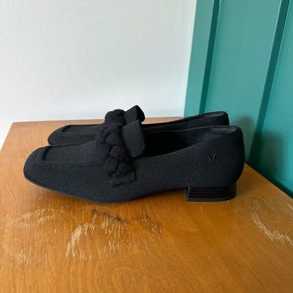 Vivaia Women’s Black Square-Toe Knot Caitlin 2.0 Vintage Loafers