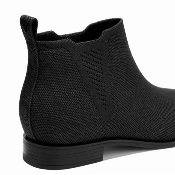 Vivaia Women’s Ryan Boots Sz 42 Black Slip On Boots