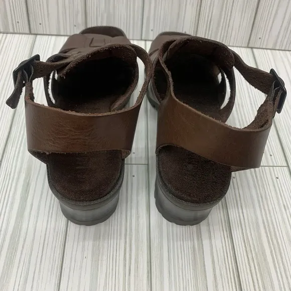 VTG Made In Brazil Gladiator Fisherman Brown Chunky Heels Sandals 90s 7 M
