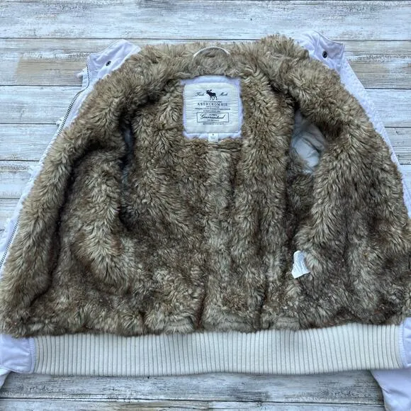 VTG Y2K Abercrombie and Fitch Coat Jacket Sz Sm White Faux Fur Lined Chunky