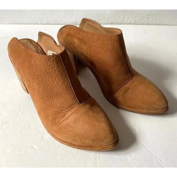 Wal &amp; Pai Leather Mules Womens Size 9 Caramel Tan Block Heel Slides Shoes