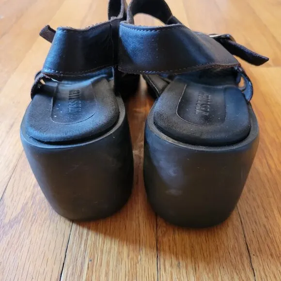 Westies 10M Leather Chunky Heel Sandals Open Toe Platforms 90s Y2K Brazil