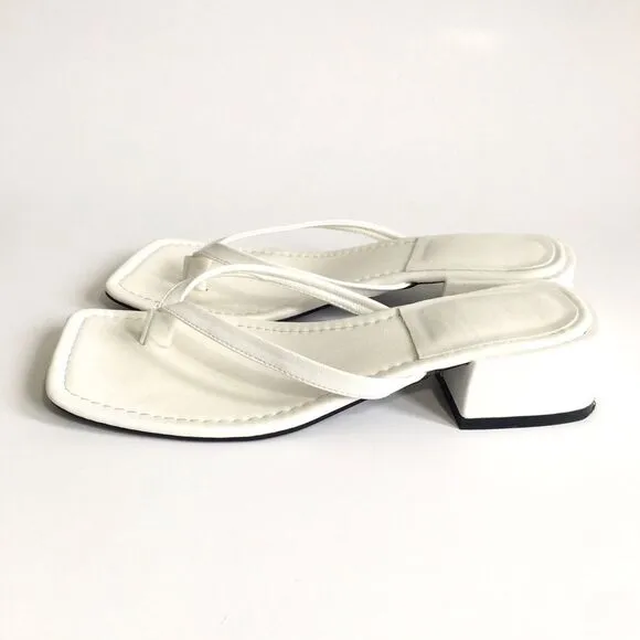 🔃White Chunky Heeled Thong Sandals