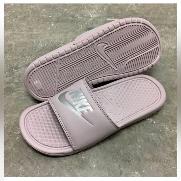 WMNS NIKE BENASSI SLIDES JUSTDO IT JDI LAVENDERS