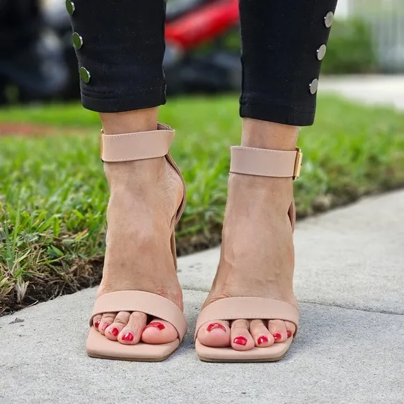 Women's Ankle Strap Block Heel Dress Sandals Nude Color