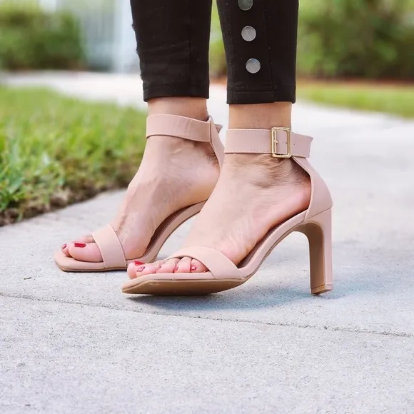 Women's Ankle Strap Block Heel Dress Sandals Nude Color