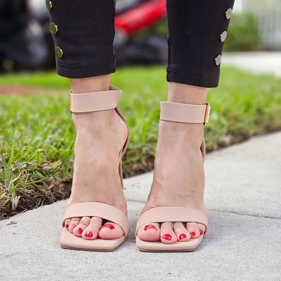 Women's Ankle Strap Block Heel Dress Sandals Nude Color
