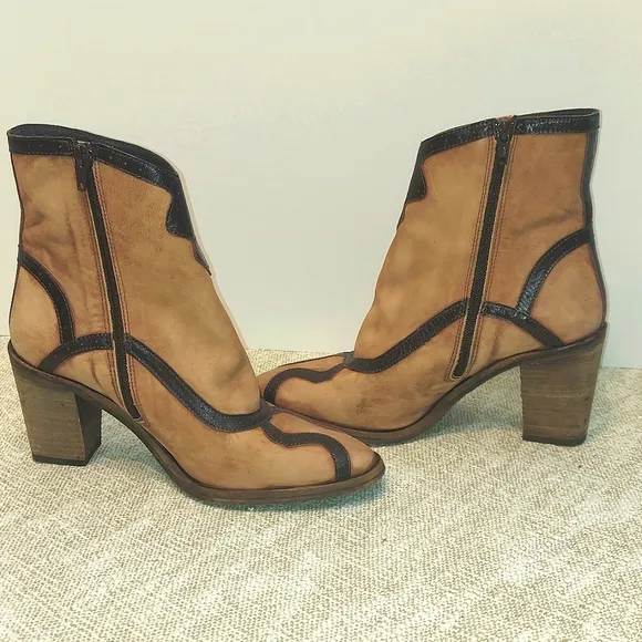 Women's Anthropology Genuine Suede Leather Zip Heeled Boits