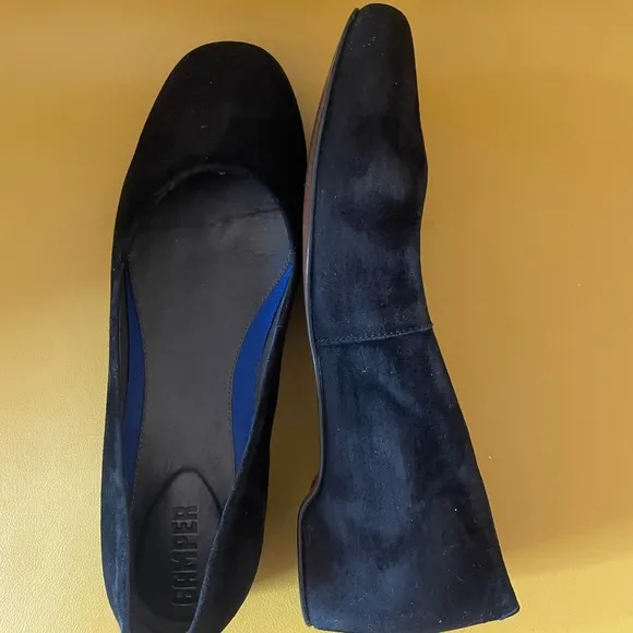 Women’s CAMPER Black Brushed Suede Round Toe Flats Sz EU 40 US 10 EUC
