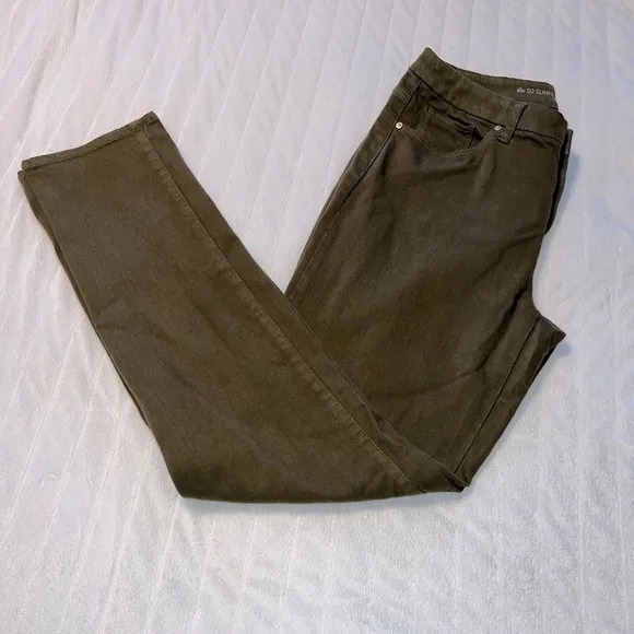 Women's Chico's SO slimming Girlfriend Ankle Jeans size .5 ankle tall