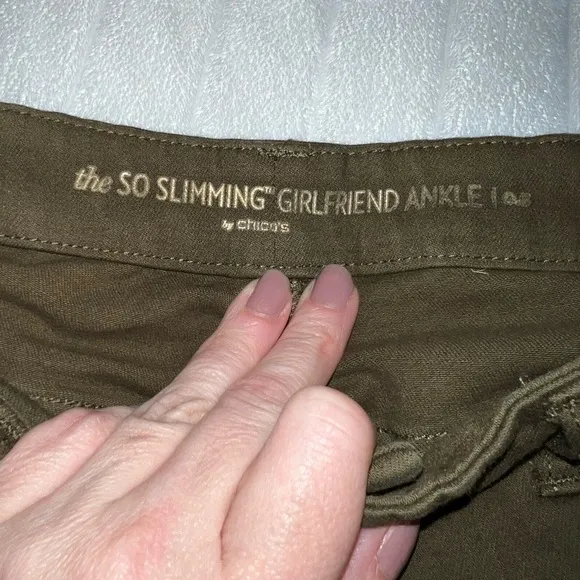 Women's Chico's SO slimming Girlfriend Ankle Jeans size .5 ankle tall