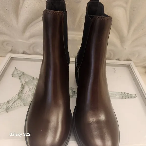 Women's ECCO® Metropole Zurich Leather Chelsea Boots. Brown. NIB. 10-10.5