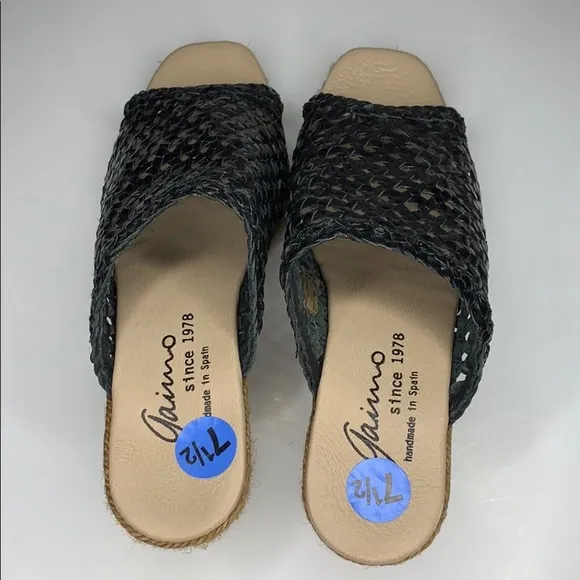 Women’s Leather sandals