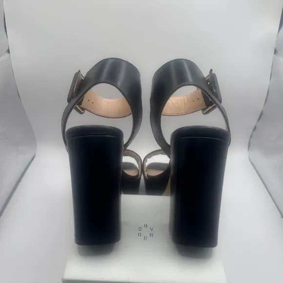 Women's Naturalizer Sandals, Size 7, Black