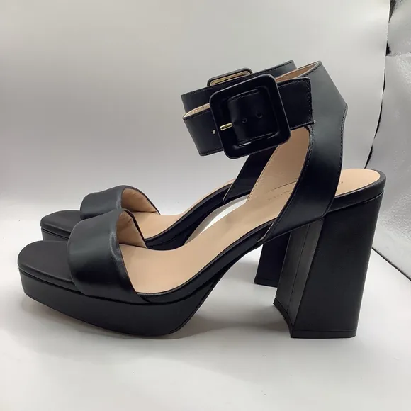 Women's Naturalizer Sandals, Size 7, Black