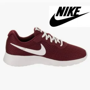 Womens Nike Tanjun Sneakers - Running Shoes - Maroon