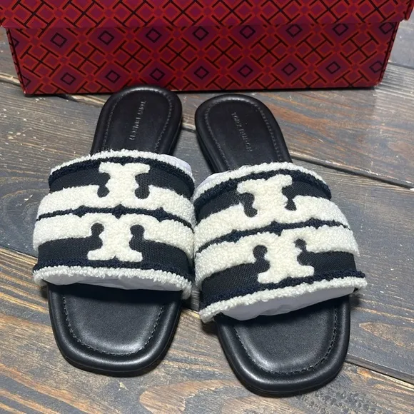 WOMENS TORY BURCH DOUBLE T SLIDES IN NERO/LIGHT ALABASTER - 5