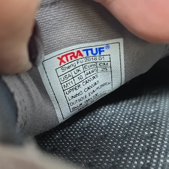 Xtratuf Men's XMH-100 Yelowtail Slip On  Grey Size 11
