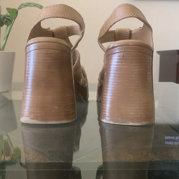Y2K CLASSIFIED FLARED CHUNKY HEEL SANDALS