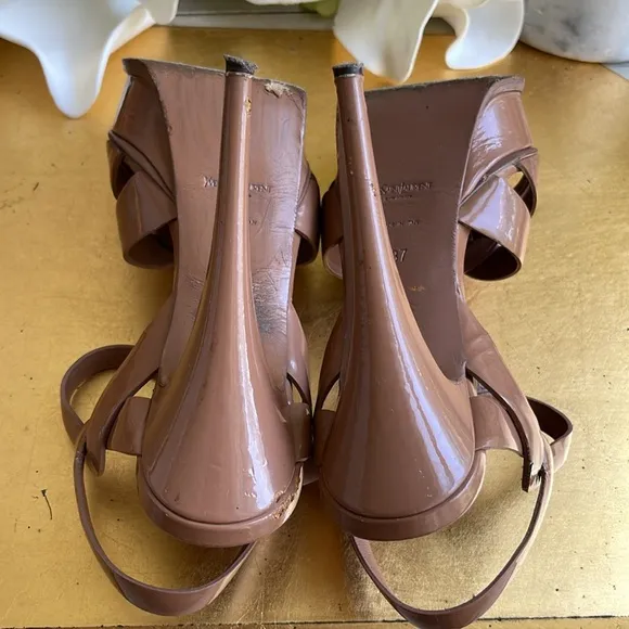 Yves Saint Laurent Brown Patent Leather Tribute Platform Sandals | Fixer…
