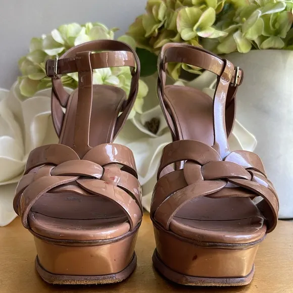 Yves Saint Laurent Brown Patent Leather Tribute Platform Sandals | Fixer…