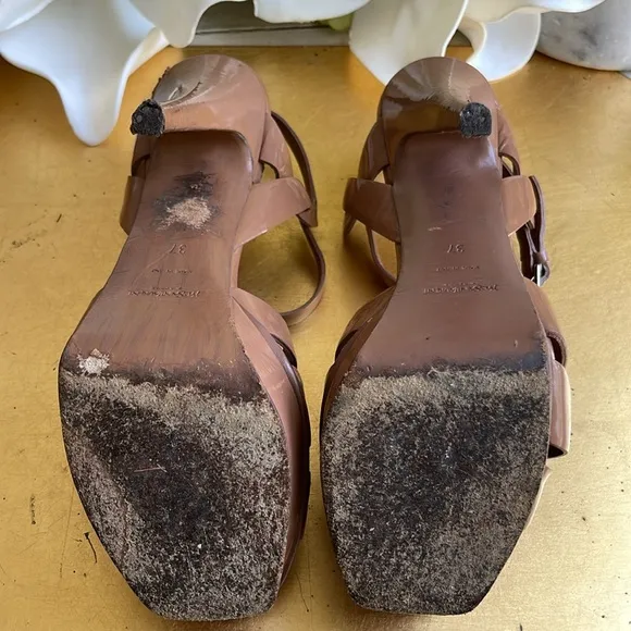 Yves Saint Laurent Brown Patent Leather Tribute Platform Sandals | Fixer…
