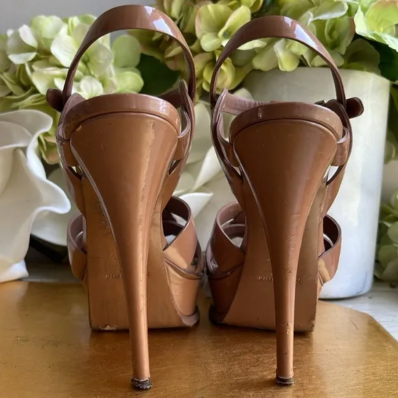 Yves Saint Laurent Brown Patent Leather Tribute Platform Sandals | Fixer…