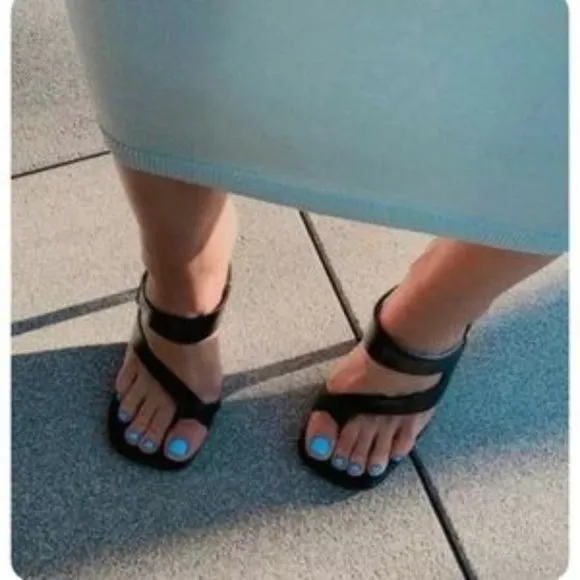 ZARA Asymmetric Leather Heeled Sandals