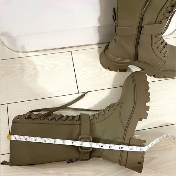 zara brown tall front tie boots with side zip size 38 never‎ worn.