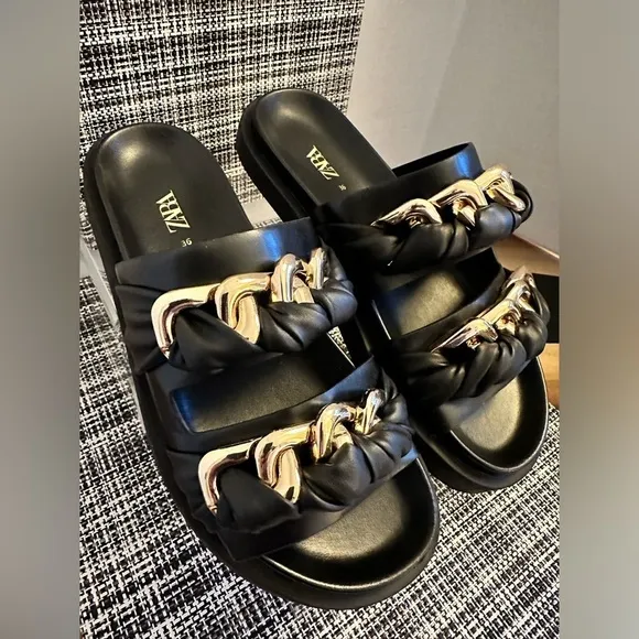 ZARA Chunky Chain Sandals