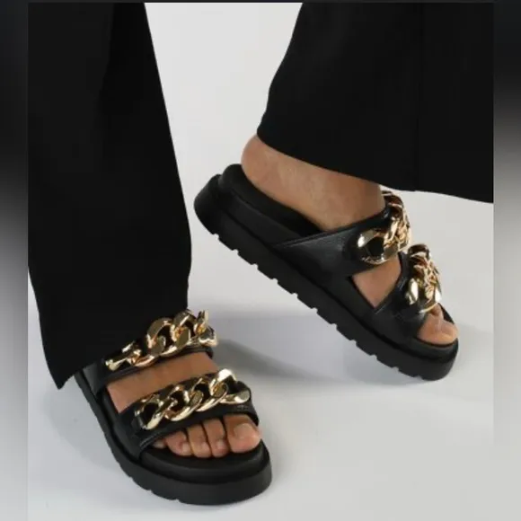 ZARA Chunky Chain Sandals