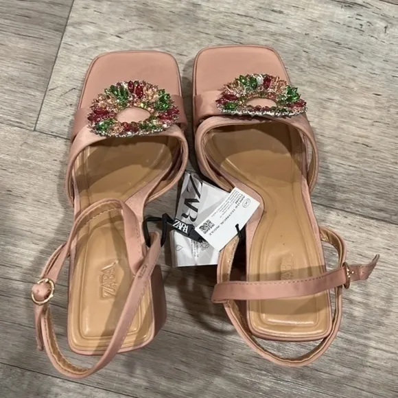 ZARA Chunky Heeled Sandals