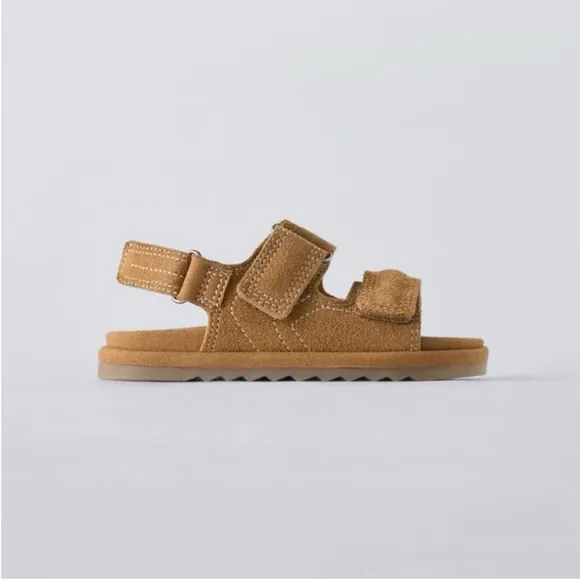 Zara kids, brown, leather sandals, size 5.5 ( 5.1 inches)