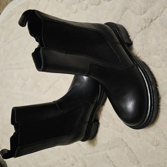 Zara Kids Chelsea Black Boots 11.5