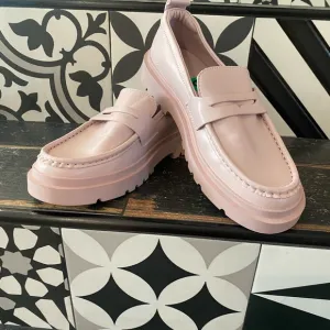 🆕ZARA loafers! Neutral &amp; FUN color!! Breathable, antibacterial.comfortable....